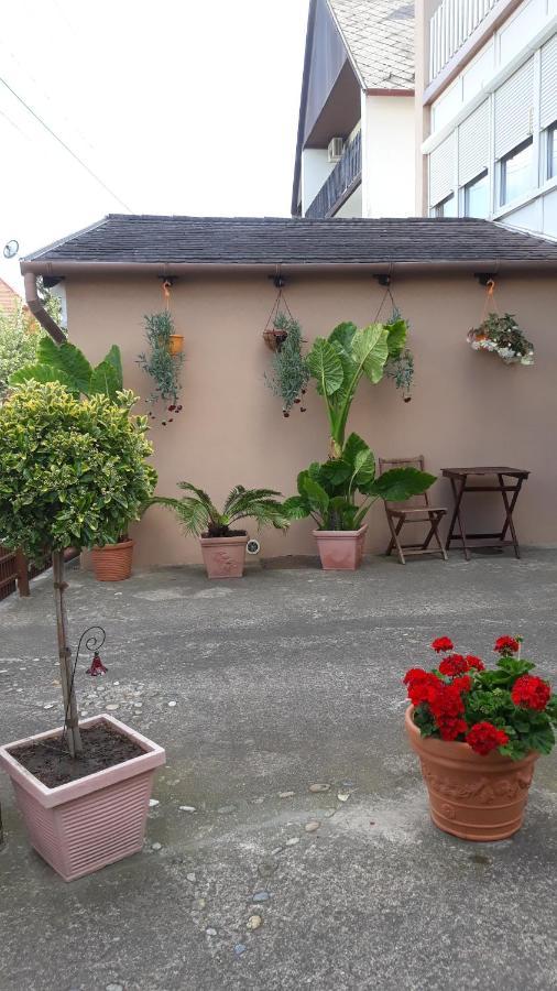 Lazar Apartmanok Hévíz Dış mekan fotoğraf