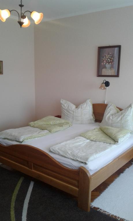 Lazar Apartmanok Hévíz Dış mekan fotoğraf