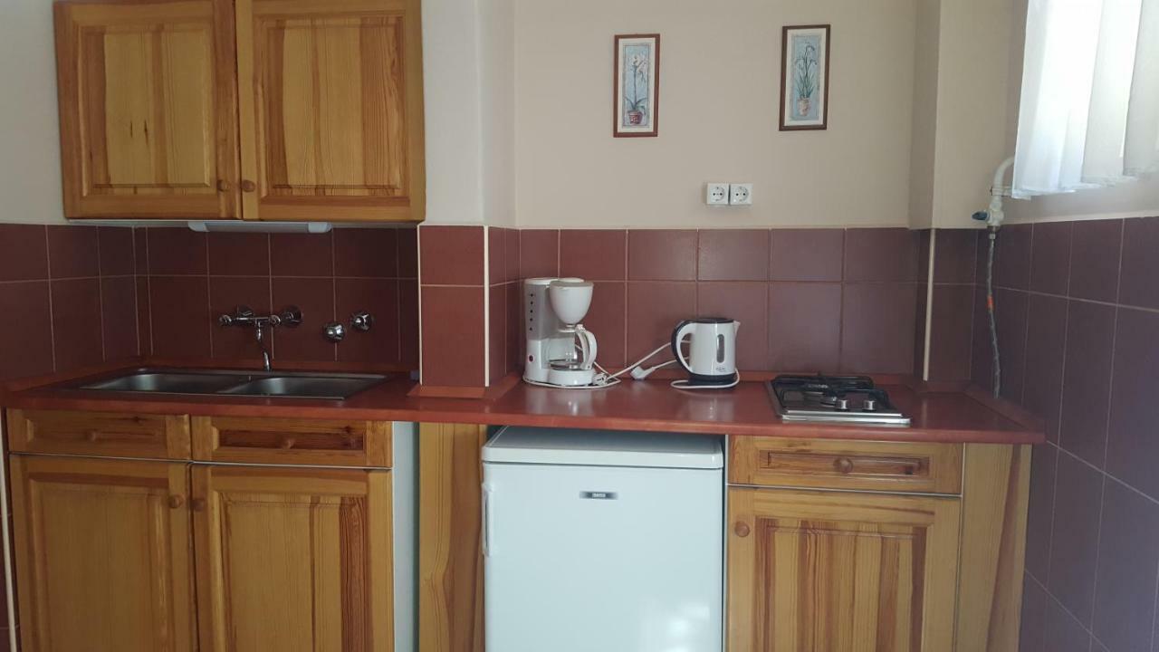 Lazar Apartmanok Hévíz Dış mekan fotoğraf